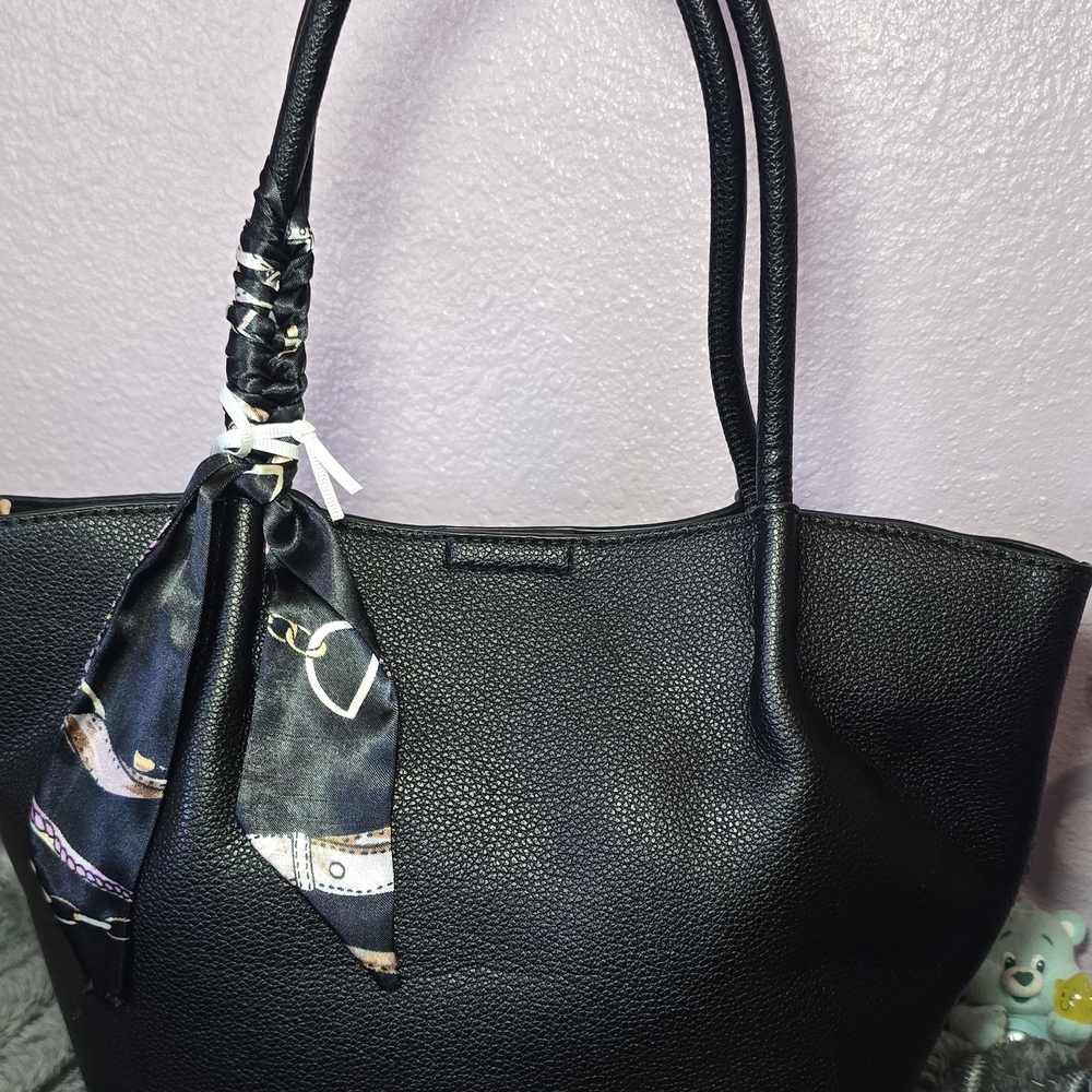 Classic Black Pebbled Tote with Decorative Scarf Accent
